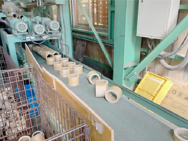 梱包・緩衝材料（紙管ゲタ）